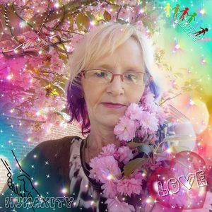 Meet your Posher, Sandy